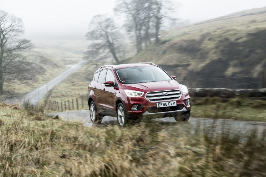  Ford Kuga 2017 года  (UK) (фото 13 из 60)